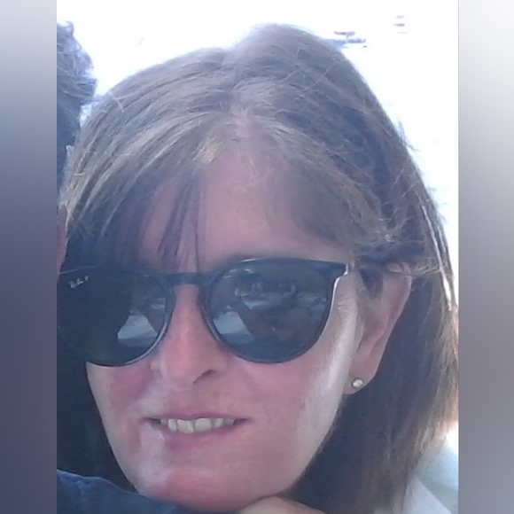 Meet your Posher, Ginger - Picture 2 of 2